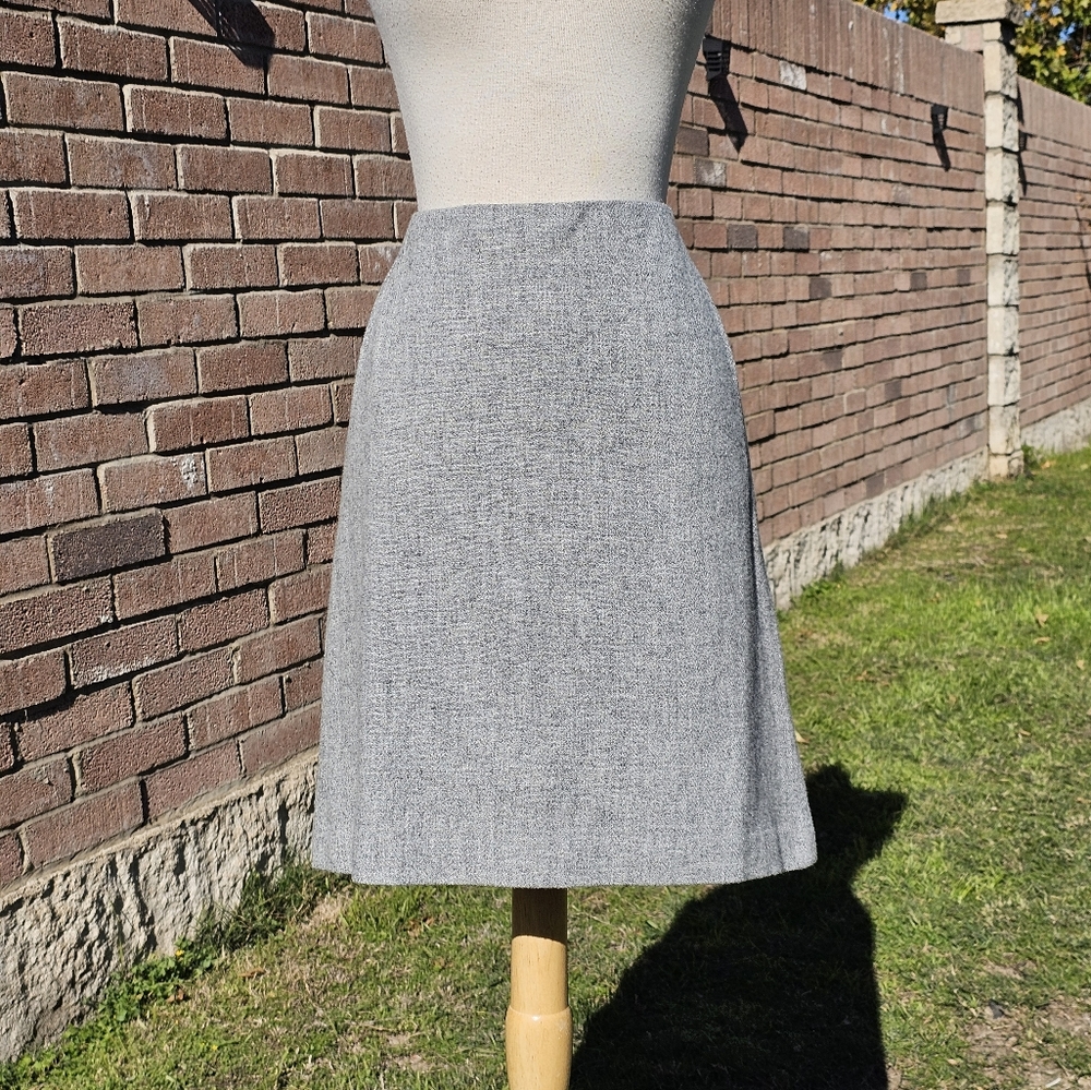 NWT Talbots grey wool skirt